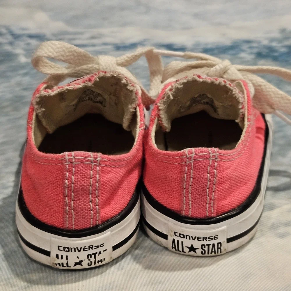 Converse All Star Toddler Girls Size 6 Hot Pink Low‎ Top Sneakers